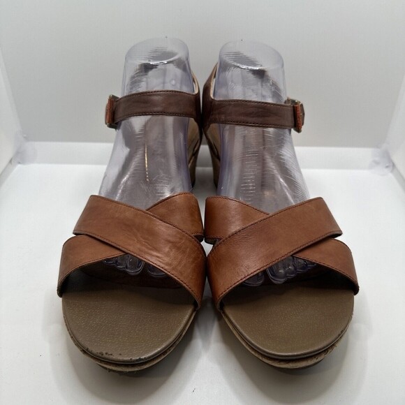 Cobb Hill by New Balance Womens Sandals Brown Leather Size 11M Cork Wedge - Picture 2 of 13